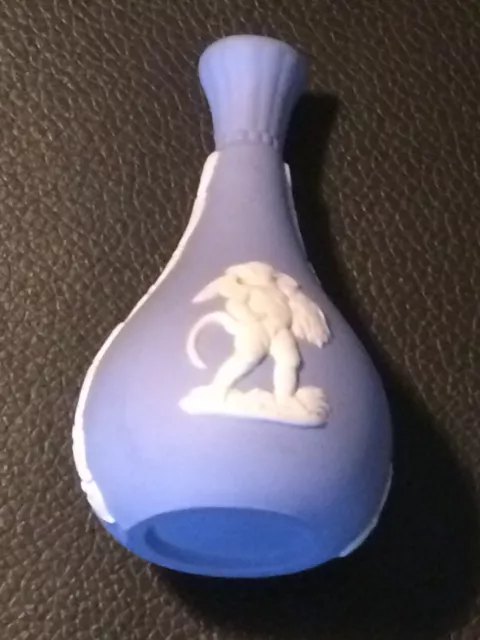 WEDGWOOD Porzellan kleine VASE Porzellan 7,7 cm Franklin Sammelvase