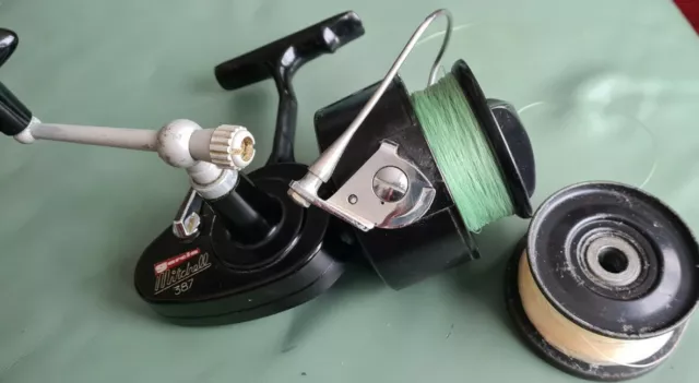 A VINTAGE MITCHELL 387 Saltwater Reel For Surf Casting. Good Used