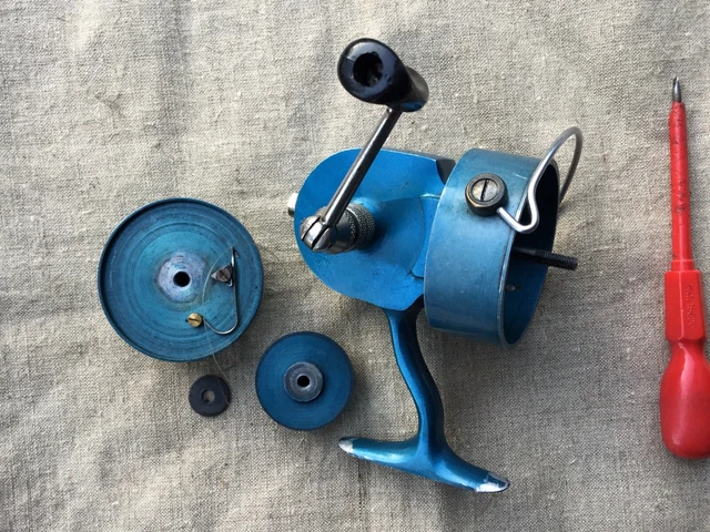 ALTE ANGELROLLE DDR Mller Stabil Rostock old fishing reel Stationrrolle  selten EUR 51,00 - PicClick DE