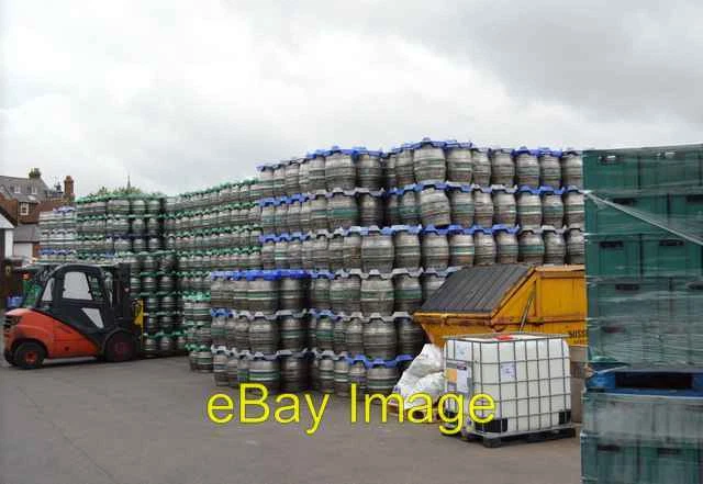 Photo 6x4 Barrels, Harveys Brewery Lewes  c2015