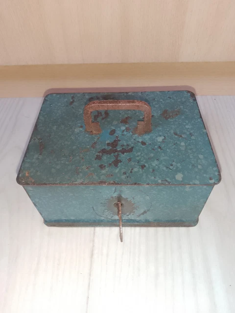Ancien Coffre Fort Tirelire Jouet En Métal Des Années 60