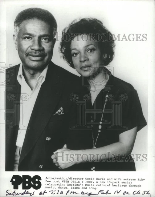 1981 Press Photo Ossie Davis Actor Author Ruby Dee Host - RRU09791