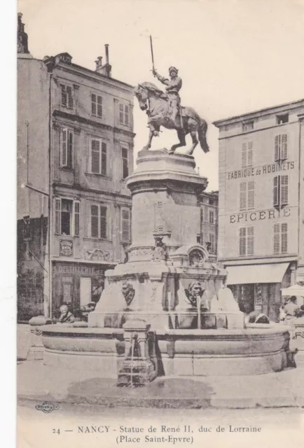 CPA 54 NANCY Statue de René II duc de Lorraine (Place Saint-Epvre)