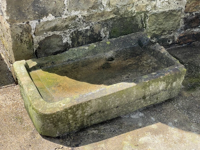 Large Victorian Antique Carved York Stone Sink/Garden/Ornament/Horse Trough #5