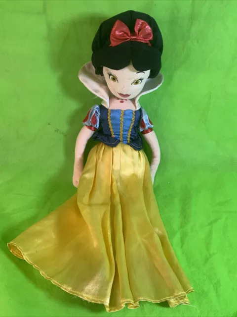 DISNEY STORE LARGE 20 Snow White Plush Doll Soft Toy 7.95 PicClick UK