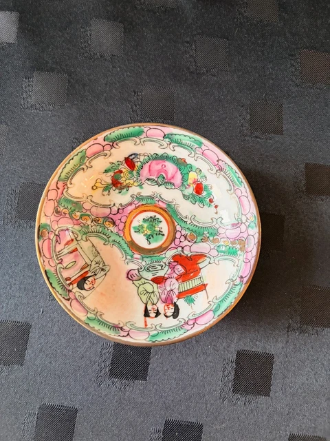VINTAGE CHINESE ROSE Medallion Porcelain Mini Saucer Tiny Pin Dish ...