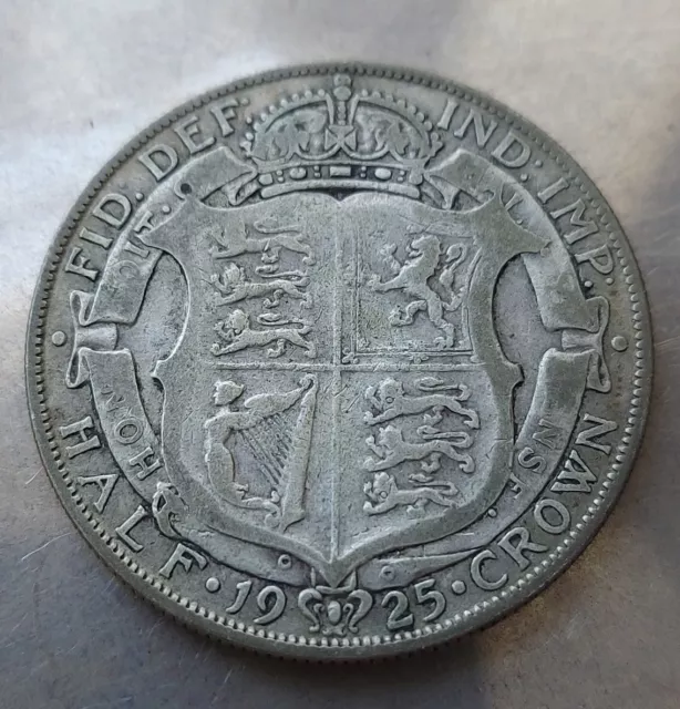 Media corona King George V 1925 - fecha rara - plata fina de 0,500 estado circulado