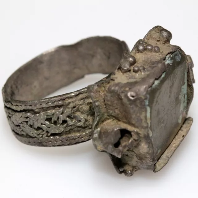 A Massive Byzantine Patriarchal Silver Decorated Ring With Class Stone Circa 500