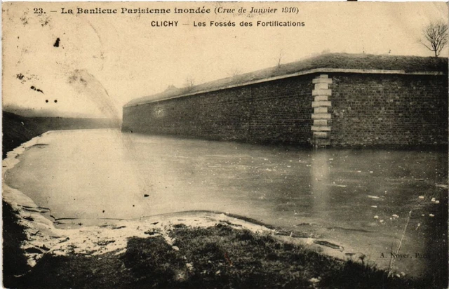 CPA La Banlieue Parisienne flooded (Crue de Janvier 1910) - CLICHY (581353)