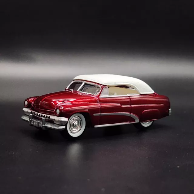 1951 51 Mercury Convertible Collectible 1/64 Scale Diecast Model Collector Car