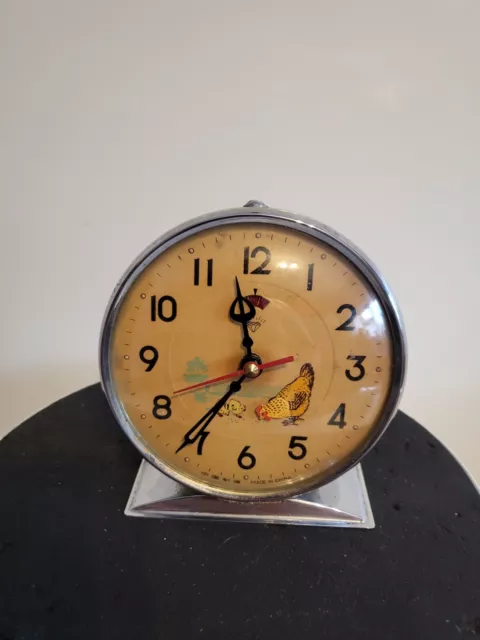 vintage China mechanical clock pecking Chicken. 1960’s Fully Working alarm clock