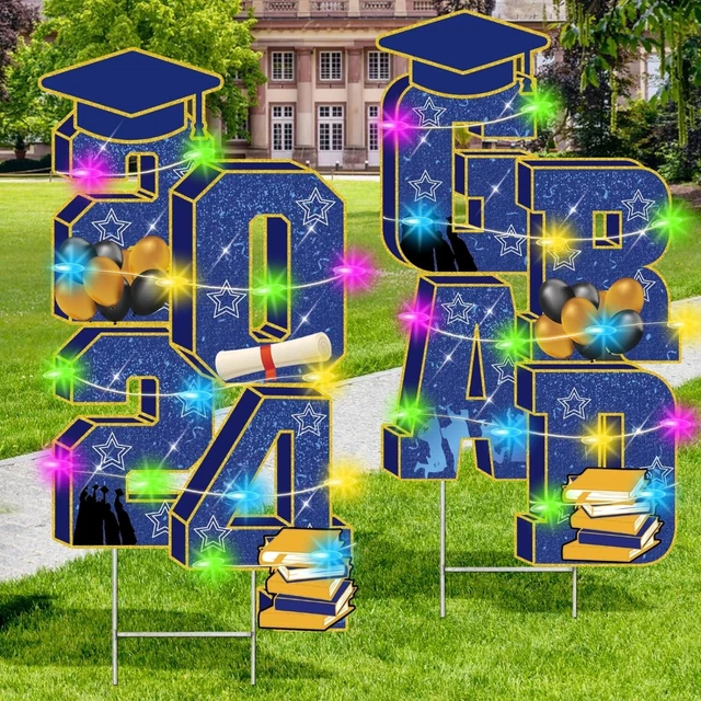 GRADUATION YARD SIGNS Class of 2024 With Stakes & Light £24.79