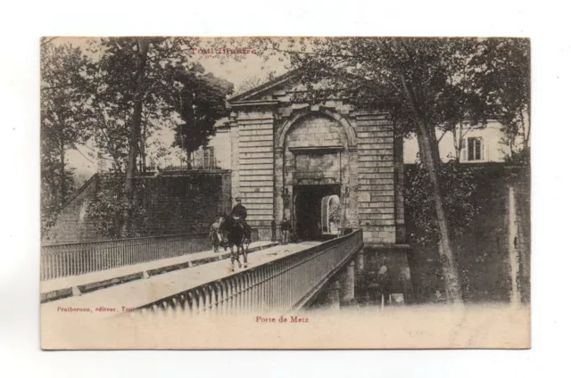 54 - cpa - TOUL - Porte de Metz   (A2396)