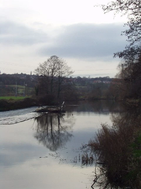 Photo 6x4 Kirkstall Abbey Weir, River Aire, Leeds The weir on the River A c2006