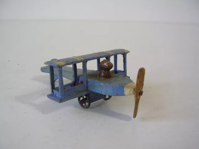 Antiker Holz Miniatur Doppeldecker Flugzeug mit Osterhase Erzgebirge vor1945