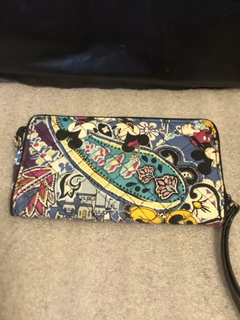 VERA BRADLEY + Disney Parks Wristlet Wallet Mickey ,Minnie & Castle Blooms