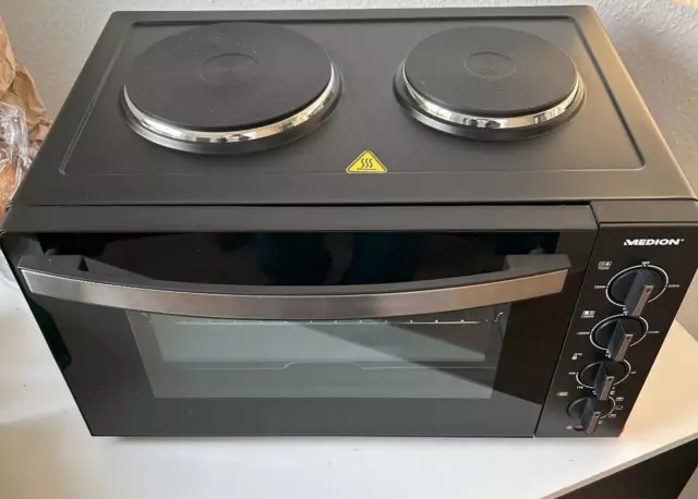 Medion Mini-Backofen mit Doppelkochplatte Plate MD 10307