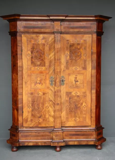 Antique Austrian baroque era marquetry armoire wardrobe superb inlay Vienna 1750