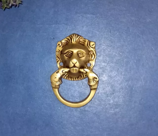 Armadio accento leone pomello ottone lussureggiante animali re leone battitore accessori HK546