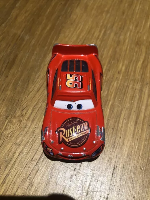 Disney Pixar Cars Lightning McQueen Diecast Car Lightning Queen Rust-eze