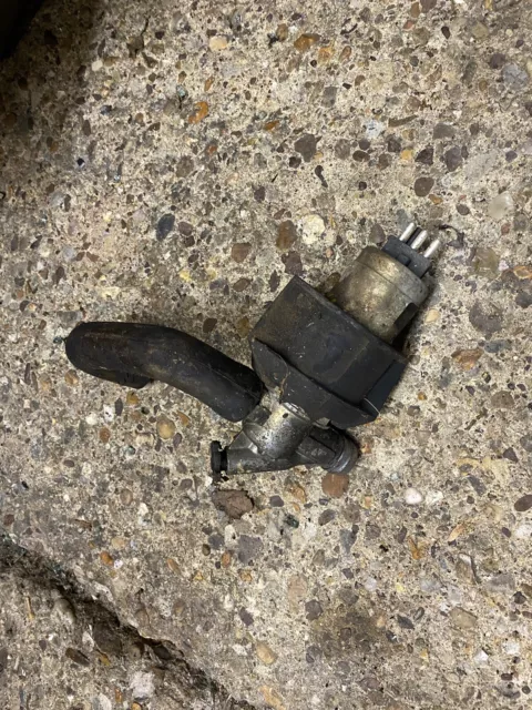 W124 idle clearance control valve