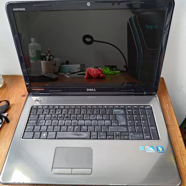 Dell Inspiron 17R 7010-7385 - KVRFD7M ‎17.3 Inches 2.00GHz 4GB RAM Windows 10
