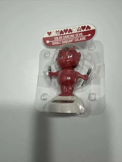 Solar Powered DANCING DEVIL Pitchforks BOBBLEHEAD TOY NEW