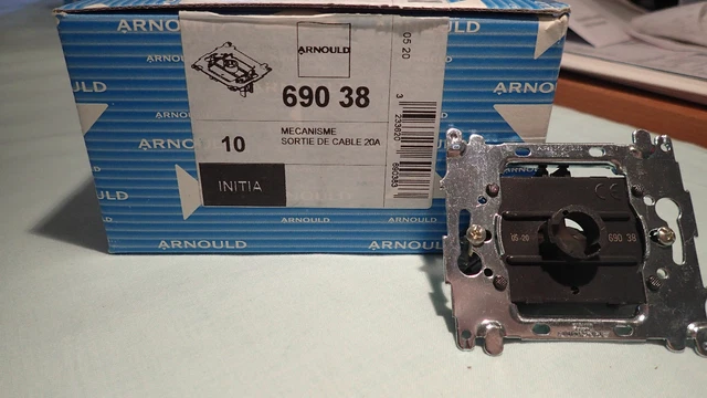 Manette Arnould Initia 69561 - Pour Prises HP Ou Inter à Tirage, Vendue à L'unité, Neuve Avec Défauts Mineurs