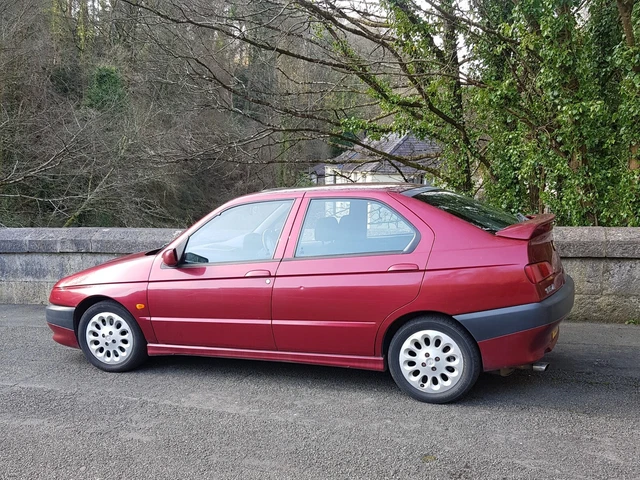 Alfa Romeo 146ti