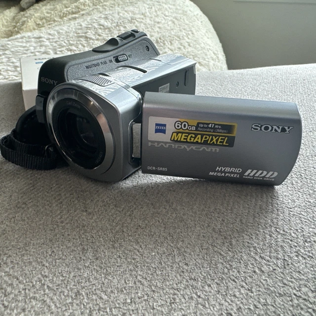 Le caméscope Sony HDR-HC9E : présentation et caractéristiques