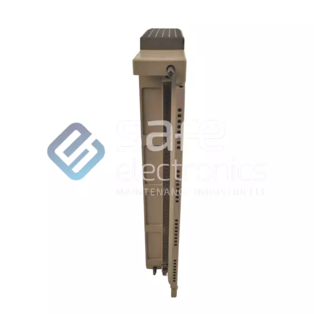 Siemens simatic s5  6ES5451-7LA12  / 6ES5 451-7LA12