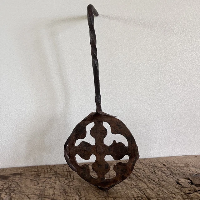 Antique Hand Forged Wrought Iron Fire Range Trivet Pot Holder Primitive 18"