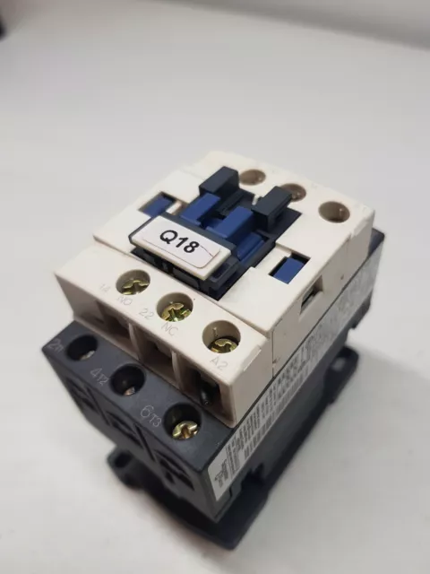 Contactor LC1D12 B7 24VAC 50/60Hz /#F O1TA 0119 C1H3