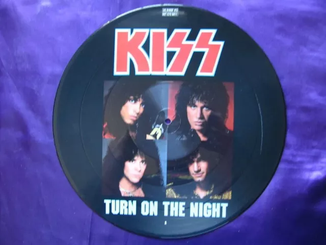 KISS Turn on the night Maxi 45t 12" single Picture Disc UK 1987 4 titres