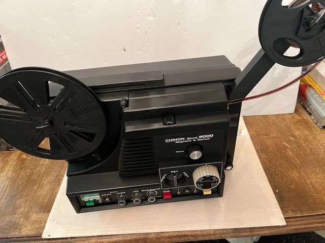 CHINON SOUND 9000 Super 8 Magnetic & Optical 8mm Movie Projector