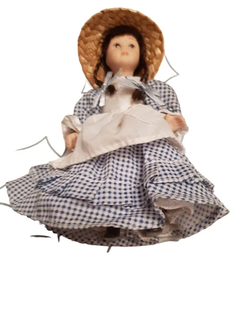 Poupée tête et mains en porcelaine robe rouge - Pour collection - Très bon état - Collection