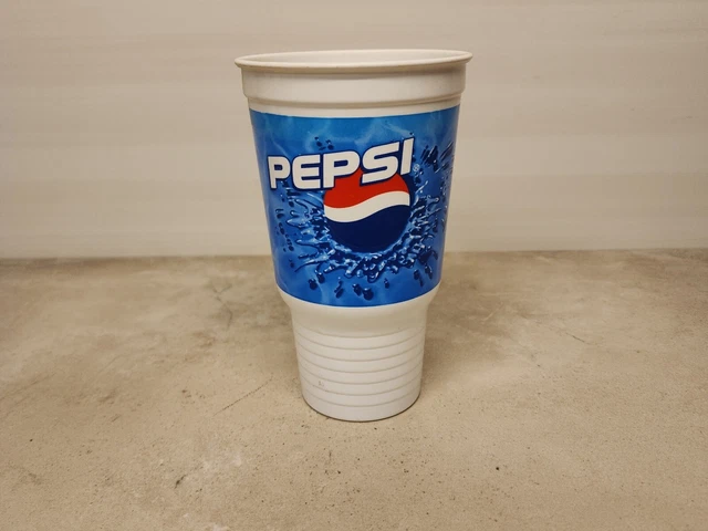 U7 Taco Bell Cup Pepsi 1998. Plastic No Lid
