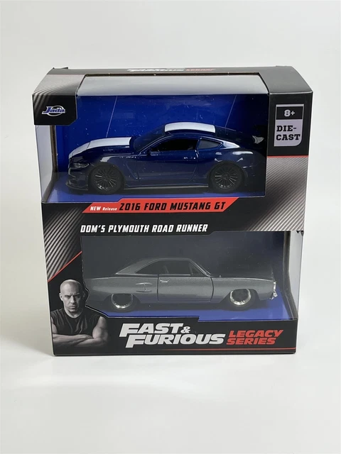 JADA TOYS JADA53004 FORD MUSTANG THE JOKER WHITE/PURPLE 1:32 Modellino