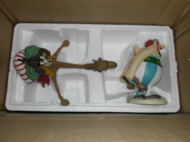 asterix figurine scene obelix le dromadaire