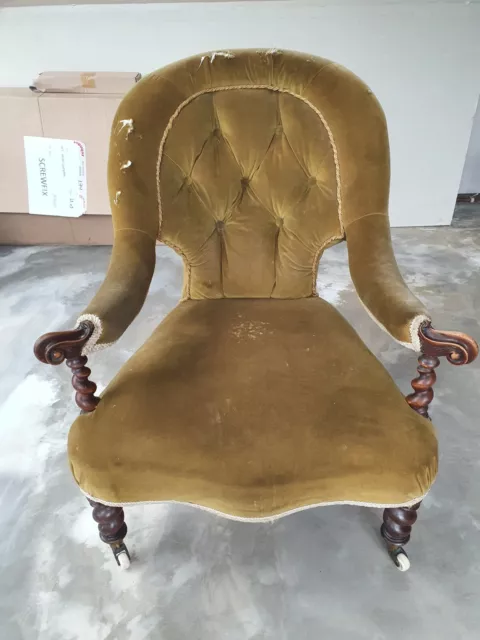Victorian Upholstered Walnut Tub Chair