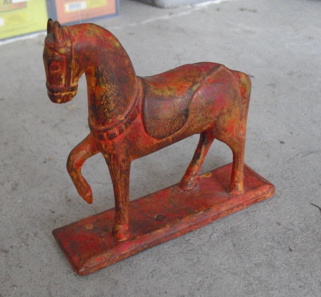 VINTAGE UARCHANA INDIA Wood Folk Art Horse on Base Figurine 6 1/4" Tall