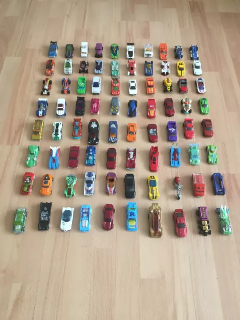 80 Hot Wheels Autos - Konvolut