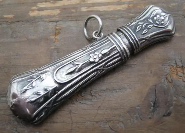 Beautiful Arts & Crafts Style Hallmarked Sterling Silver Needle Case Holder Box