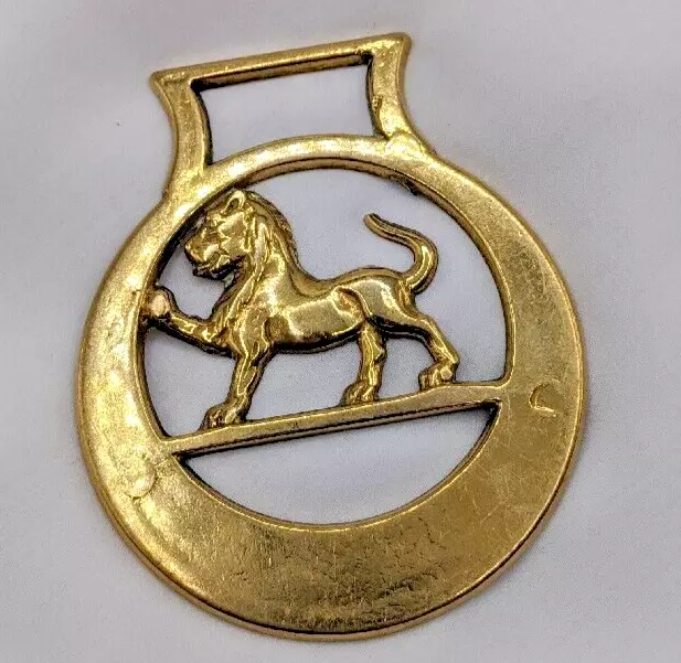 Brass Horse Medallion Vintage English Crescent Lion Leo Majestic Show Parade