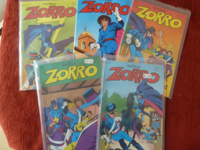 5 Comic Zorro Nr. 1,2,2,3,8+12 Walt Disney/EHAPA TOP Zustand