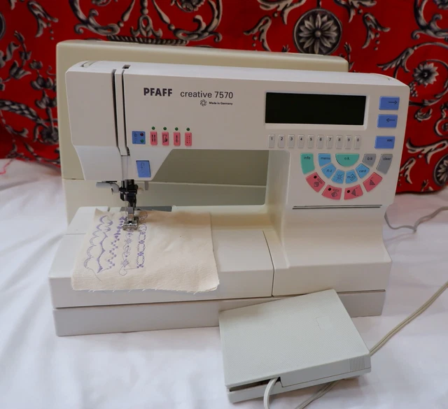 PFAFF CREATIVE 7570 IDT Computerized Sewing Machine EUR 650,00