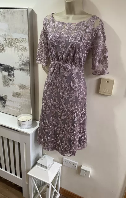 Beautiful Tiffany Rose Maternity Midi Dress Size 1 (UK 8-10) Occasion Lace