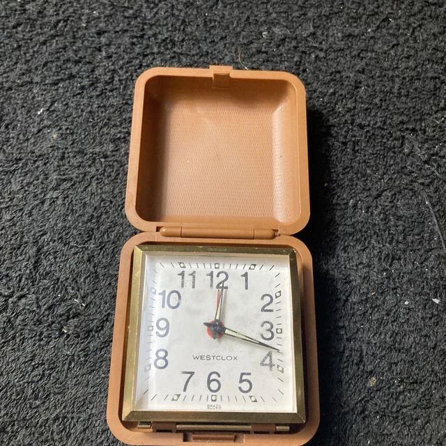 VINTAGE WESTCLOX WIND Up Travel Alarm Clock/Pocket Watch In Tan Brown