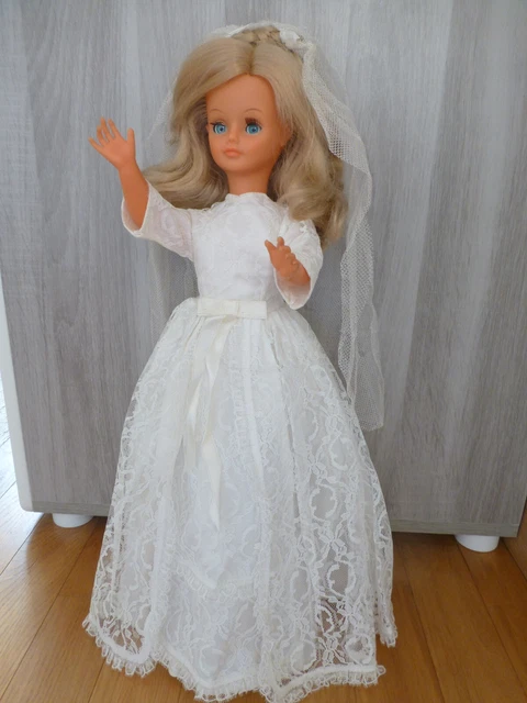 ANCIENNE POUPÉE CATHIE de bella collant blanc + Tenue et bottes