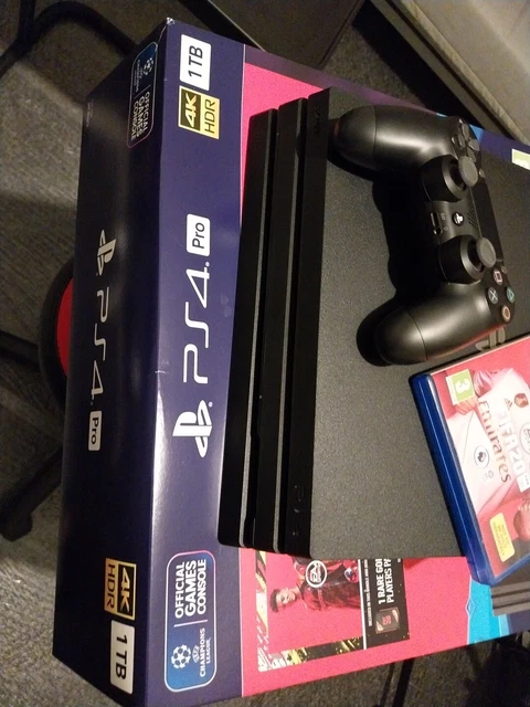 playstation 4 pro 7016b